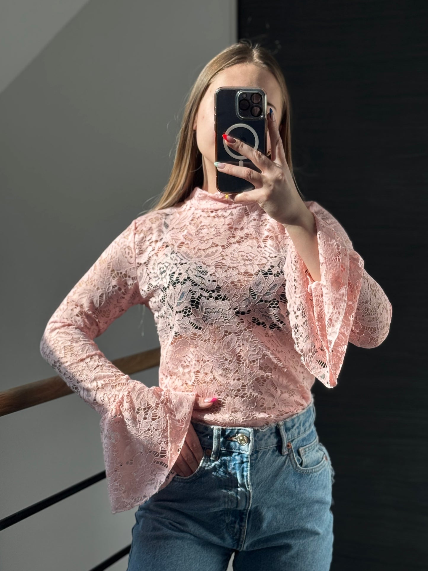 T-shirt en dentelle Rose