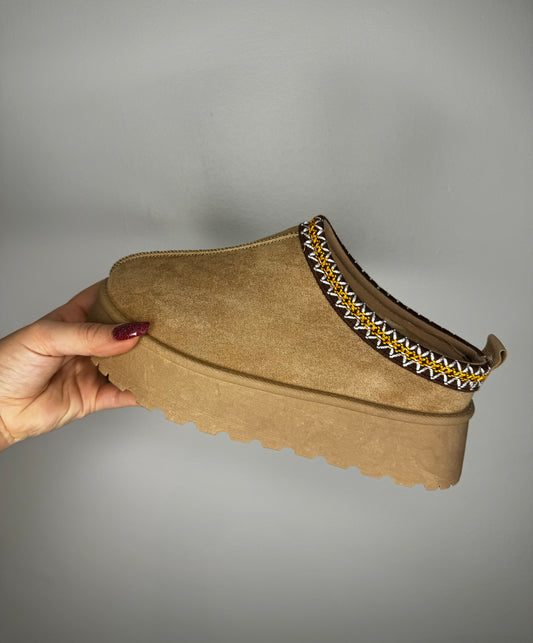 Immitation Ugg basse taupe