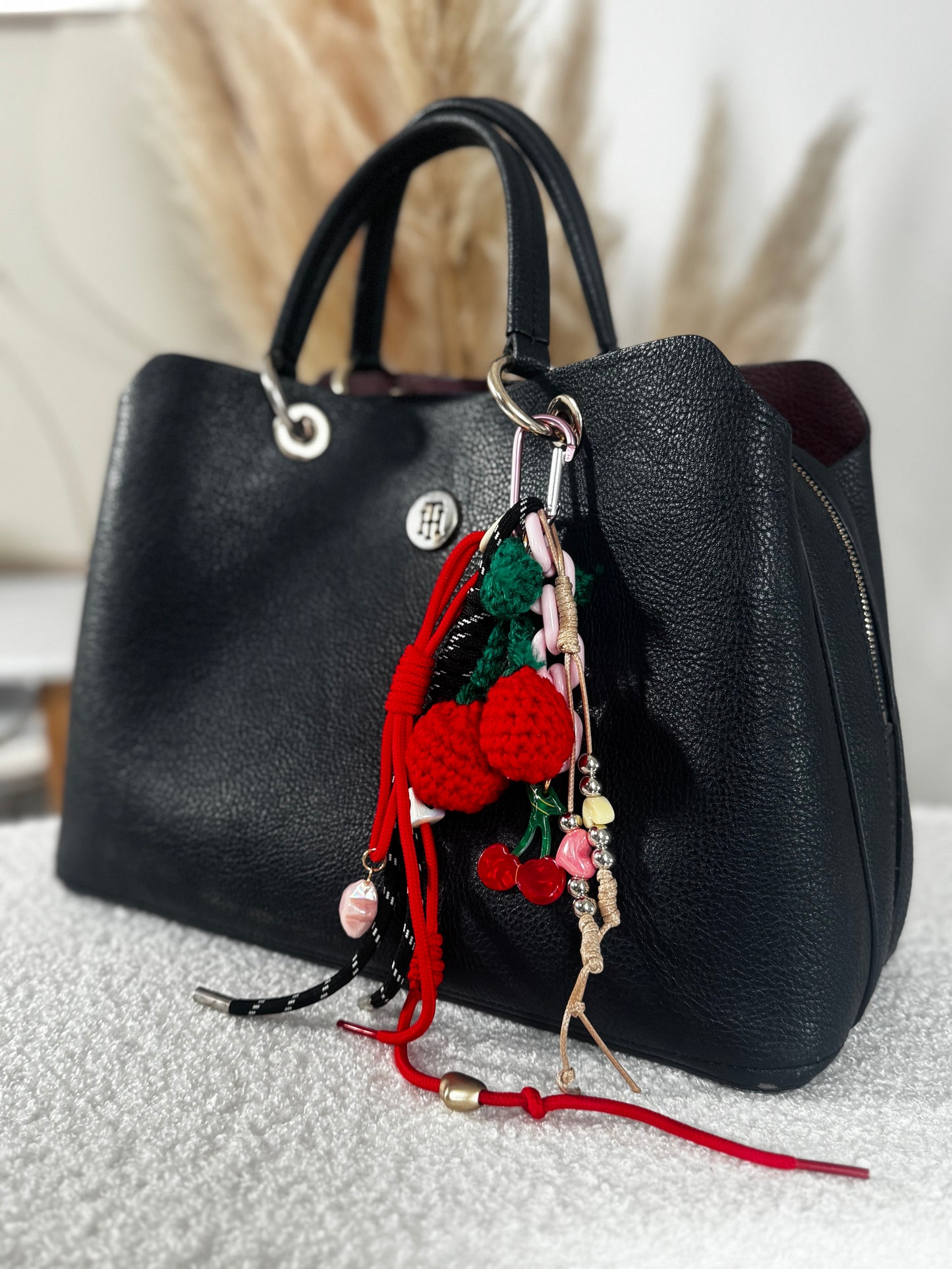 Grigri pour sac Cerise rouge
