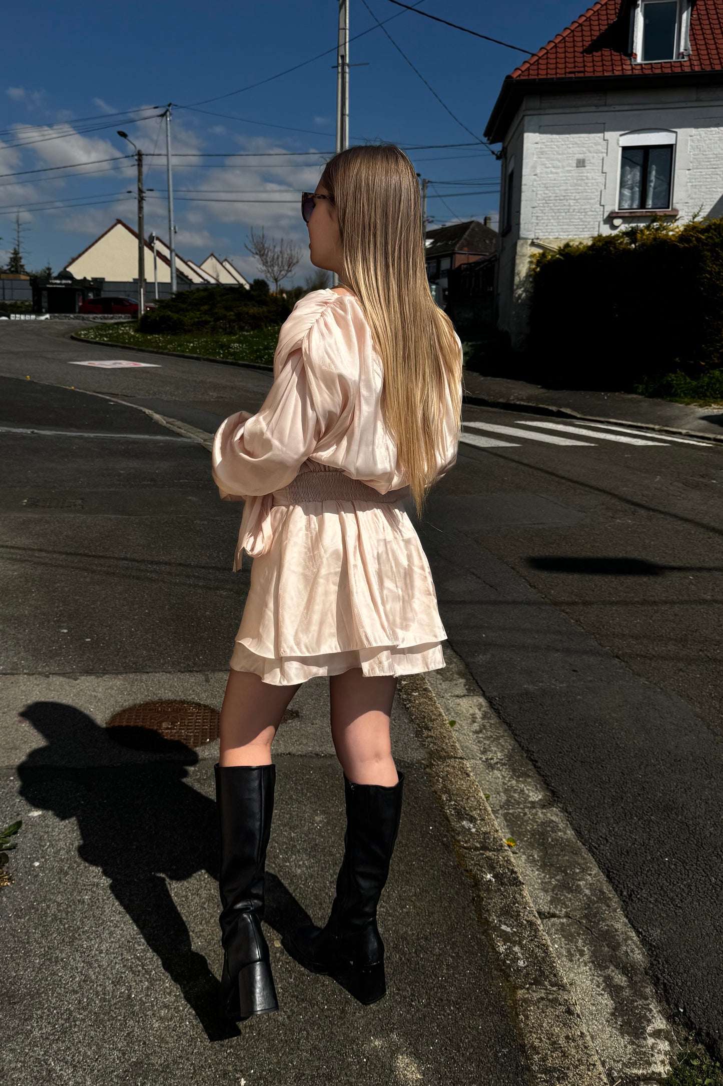 Robe Ariel Nude