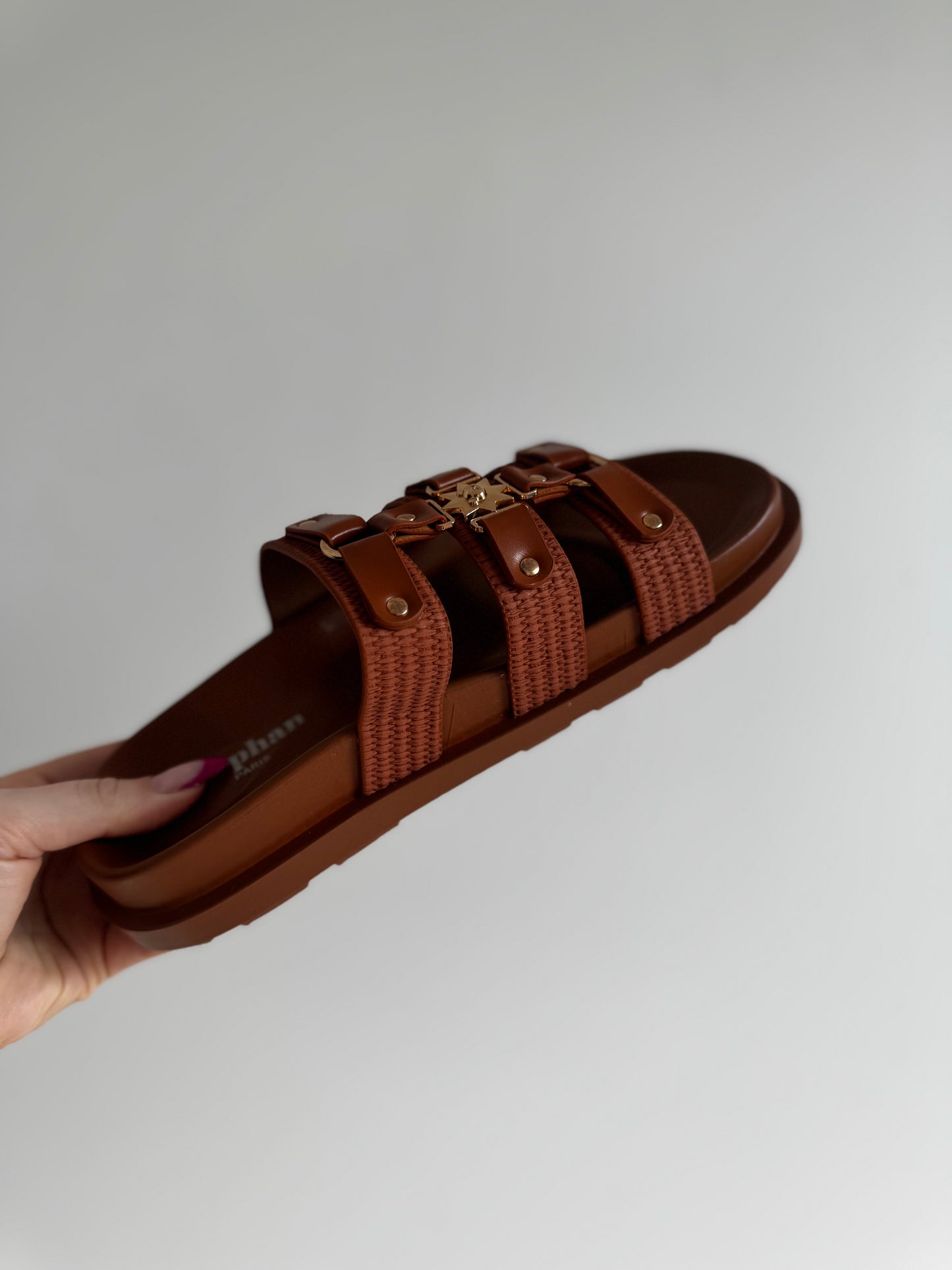 Claquette C MARRON