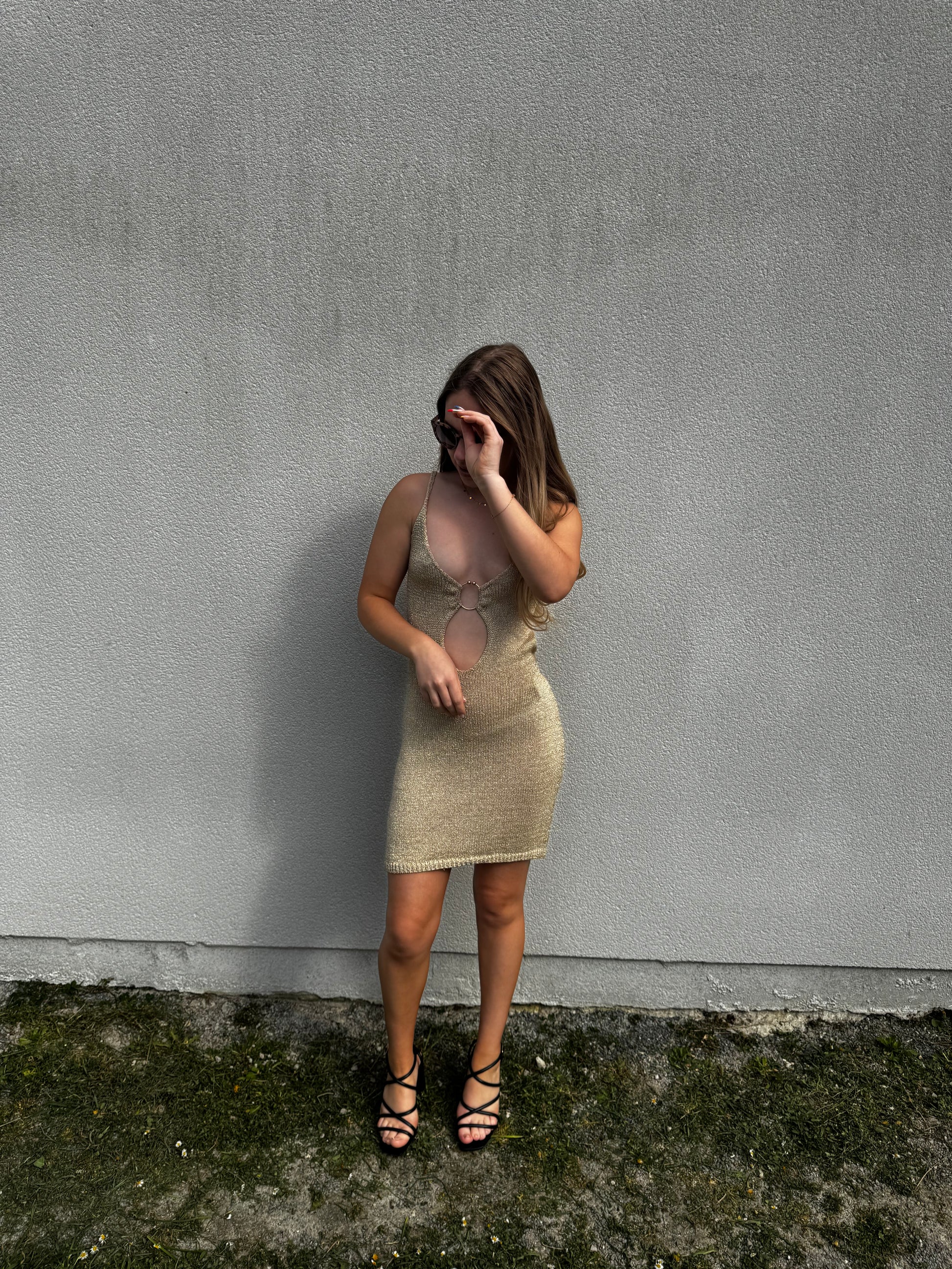 Robe en maille courte doré